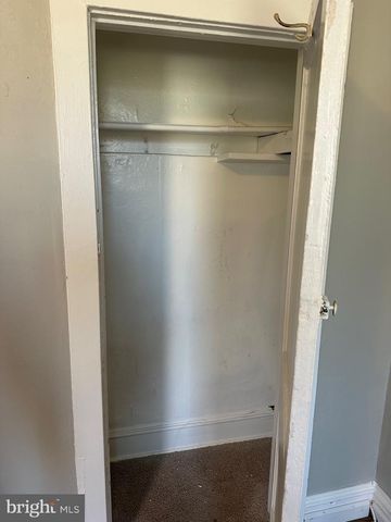 1192 YORKSHIP SQ, Camden, NJ 08104