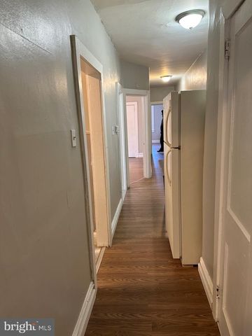 1192 YORKSHIP SQ, Camden, NJ 08104