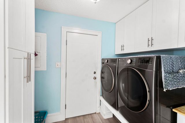 4040 NE 6th Avenue, Deerfield Beach, FL 33064