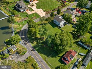 6061 DRUM POINT RD, Deale, MD 20751