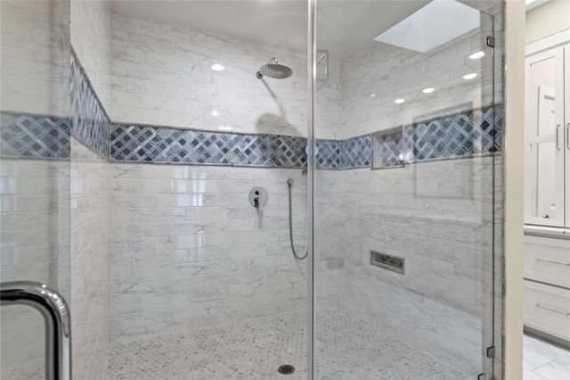 4807 S Yorktown Court, Tulsa, OK 74105