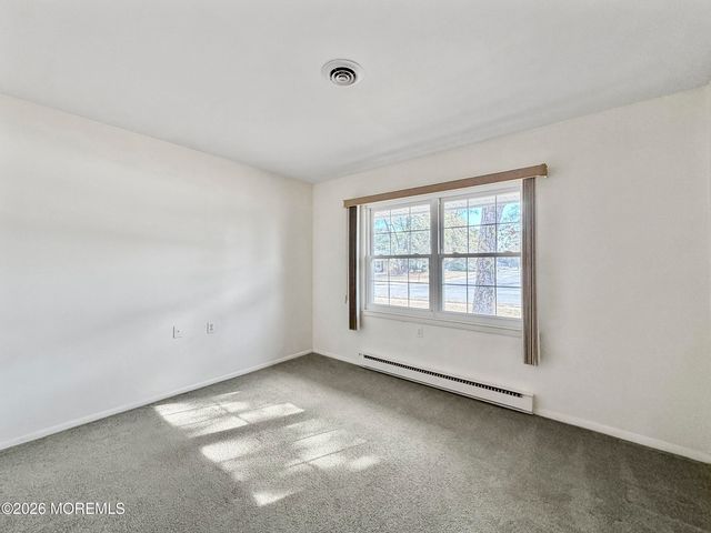 1D Sterling Street, Manchester, NJ 08759