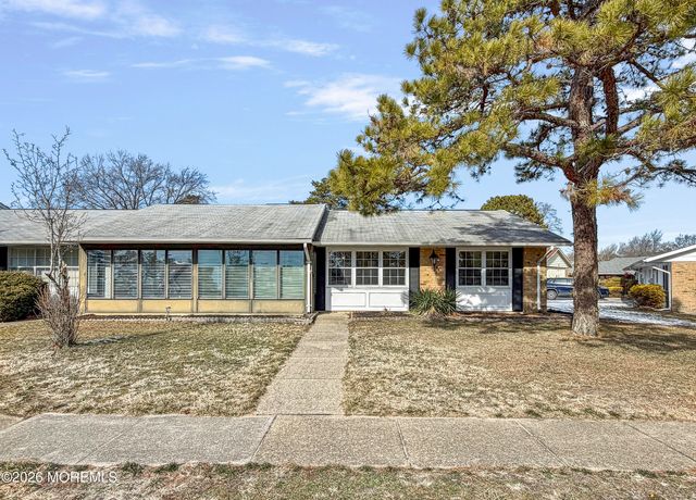 1D Sterling Street, Manchester, NJ 08759