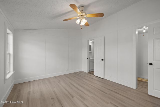 4113 N Highway 101, Newport, NC 28570