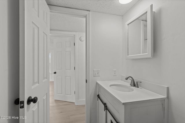 4113 N Highway 101, Newport, NC 28570