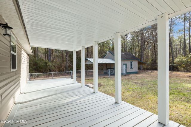 4113 N Highway 101, Newport, NC 28570