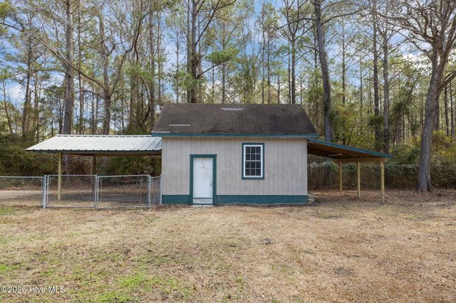 4113 N Highway 101, Newport, NC 28570