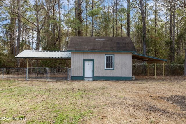 4113 N Highway 101, Newport, NC 28570