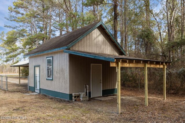 4113 N Highway 101, Newport, NC 28570