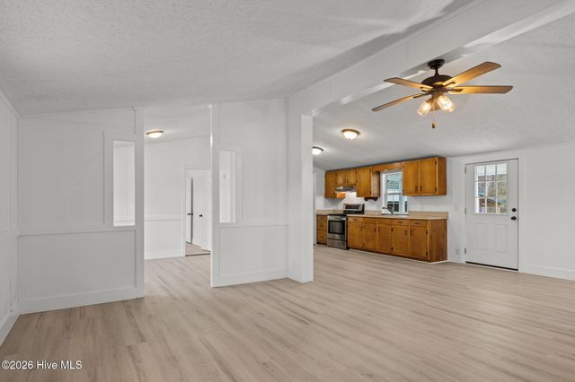 4113 N Highway 101, Newport, NC 28570