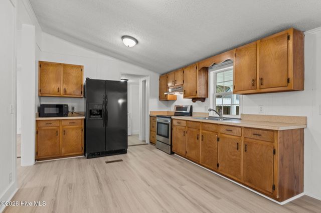 4113 N Highway 101, Newport, NC 28570