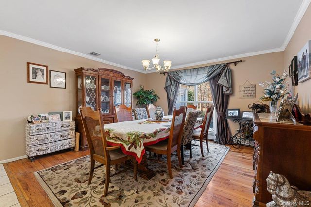 11 Moran Court, Manorville, NY 11949