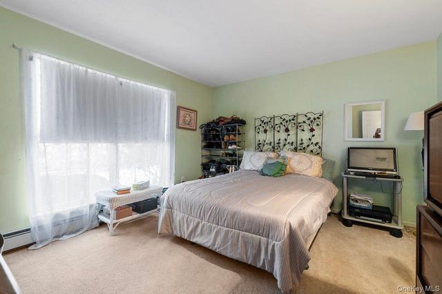 11 Moran Court, Manorville, NY 11949