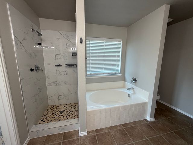 105 Freedom Trail, Forney, TX 75126