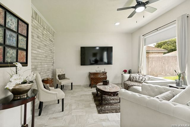 24307 Haeli Park, San Antonio, TX 78255