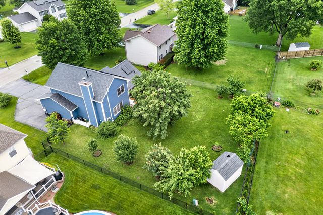 8448 Centaur Drive, Machesney Park, IL 61115