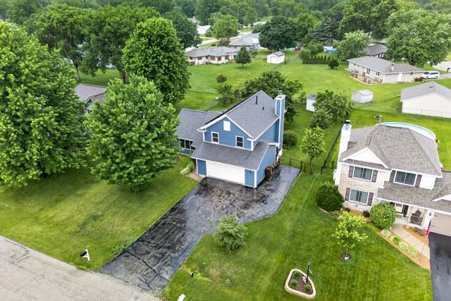 8448 Centaur Drive, Machesney Park, IL 61115