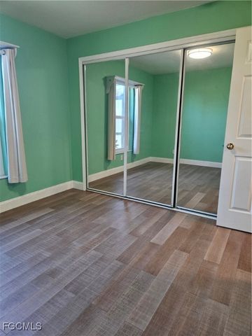 2537 SW 29th TER, Cape Coral, FL 33914