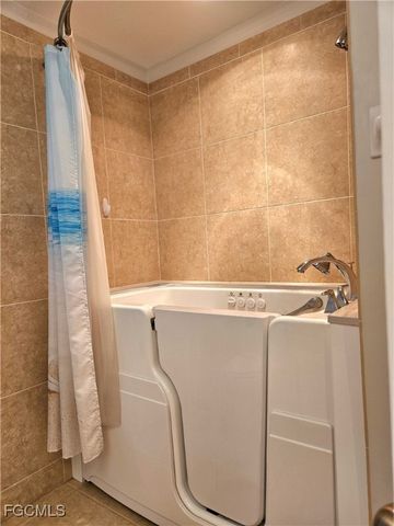 2537 SW 29th TER, Cape Coral, FL 33914