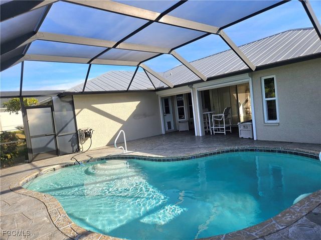 2537 SW 29th TER, Cape Coral, FL 33914