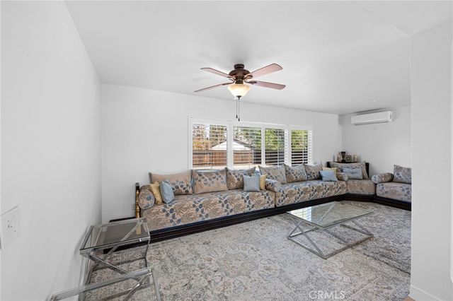 1320 W Fern, Redlands, CA 92373