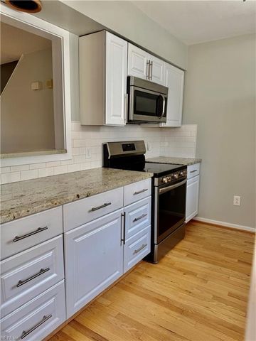 2306 Bergen CT, Virginia Beach, VA 23451