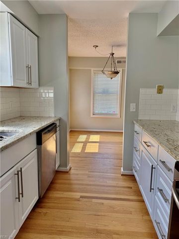 2306 Bergen CT, Virginia Beach, VA 23451