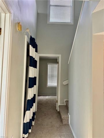 2306 Bergen CT, Virginia Beach, VA 23451