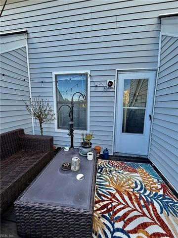 2306 Bergen CT, Virginia Beach, VA 23451