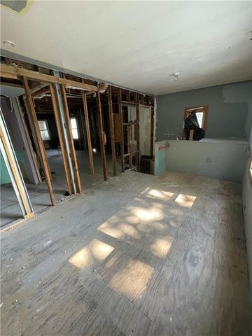 1818 S Overton Avenue, Independence, MO 64052