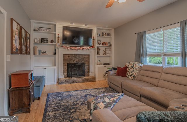 440 Southridge, Senoia, GA 30276