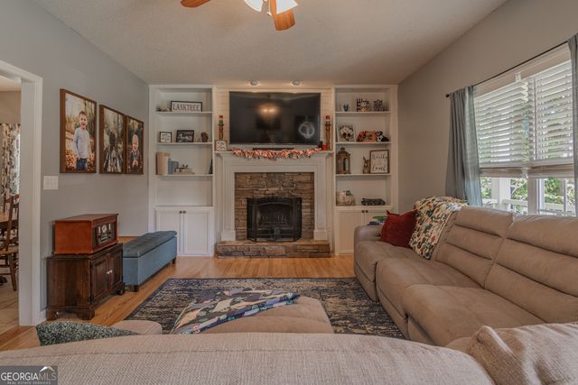 440 Southridge, Senoia, GA 30276