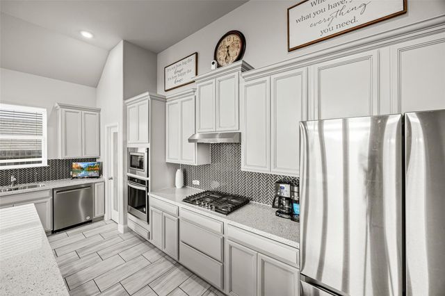 18931 Lynnwood Crest Drive, Manvel, TX 77578