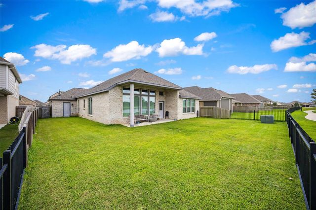 18931 Lynnwood Crest Drive, Manvel, TX 77578