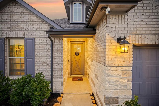 18931 Lynnwood Crest Drive, Manvel, TX 77578