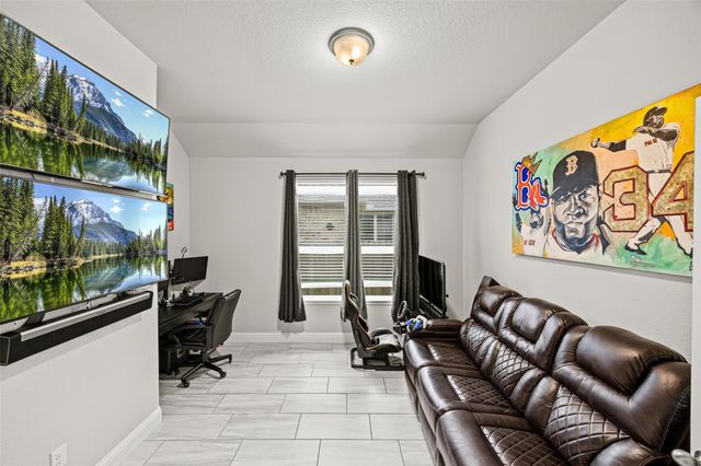 18931 Lynnwood Crest Drive, Manvel, TX 77578