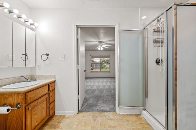 219 W Wilson Avenue, Sherman, TX 75090
