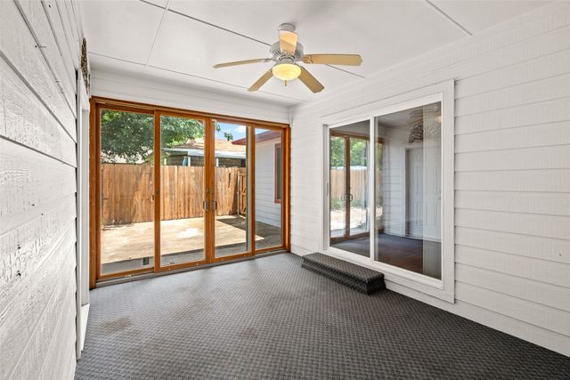 219 W Wilson Avenue, Sherman, TX 75090