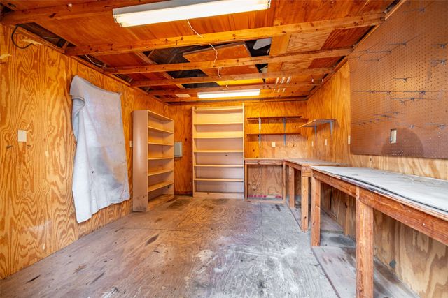 219 W Wilson Avenue, Sherman, TX 75090