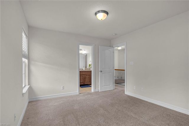 225 Creston CT, Chesapeake, VA 23323