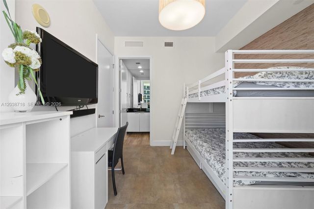 15901 Collins Ave 1502, Sunny Isles Beach, FL 33160