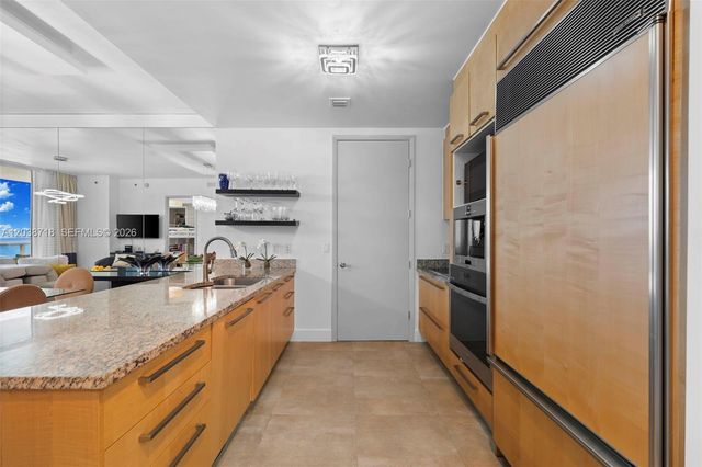 15901 Collins Ave 1502, Sunny Isles Beach, FL 33160