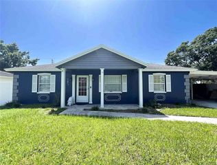 4902 HOLIDAY DRIVE, Tampa, FL 33615