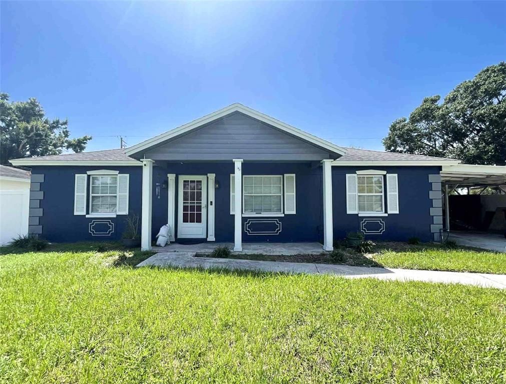 4902 HOLIDAY DRIVE, Tampa, FL 33615