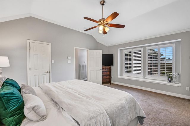 13906 Aspen Knoll Court, Houston, TX 77059