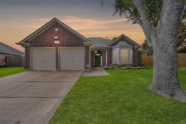 13906 Aspen Knoll Court, Houston, TX 77059