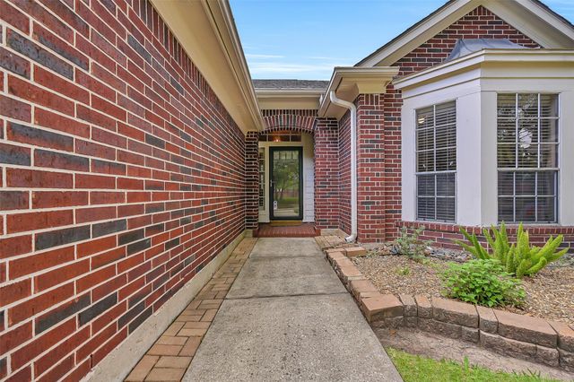 13906 Aspen Knoll Court, Houston, TX 77059