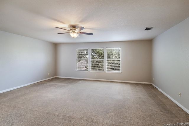 20514 Cliff Park Ln, San Antonio, TX 78258