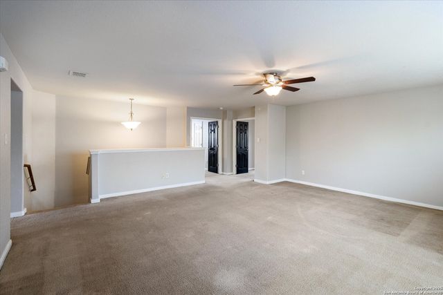 20514 Cliff Park Ln, San Antonio, TX 78258