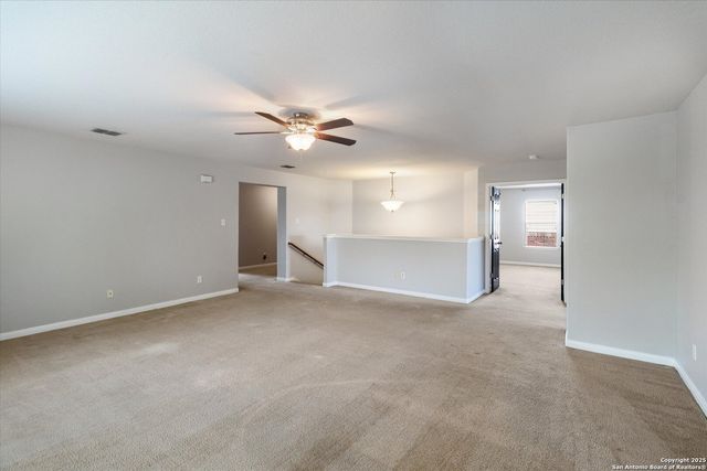 20514 Cliff Park Ln, San Antonio, TX 78258